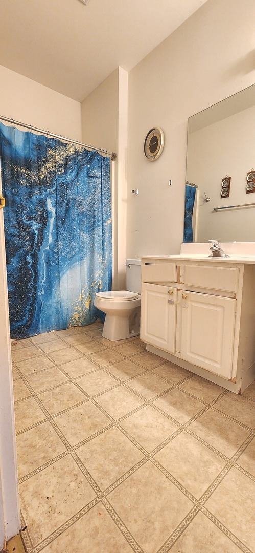 117 Enclave Circle #A, Bolingbrook, IL 60440