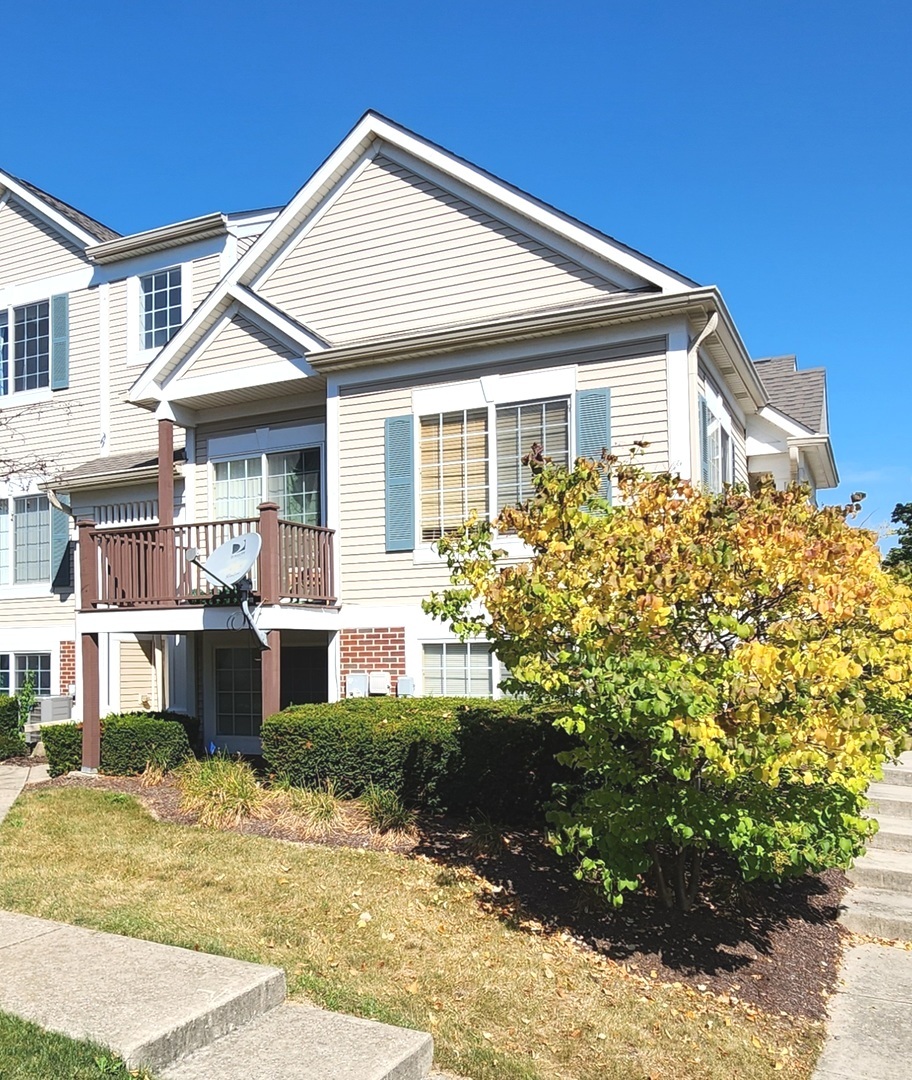 117 Enclave Circle #A, Bolingbrook, IL 60440