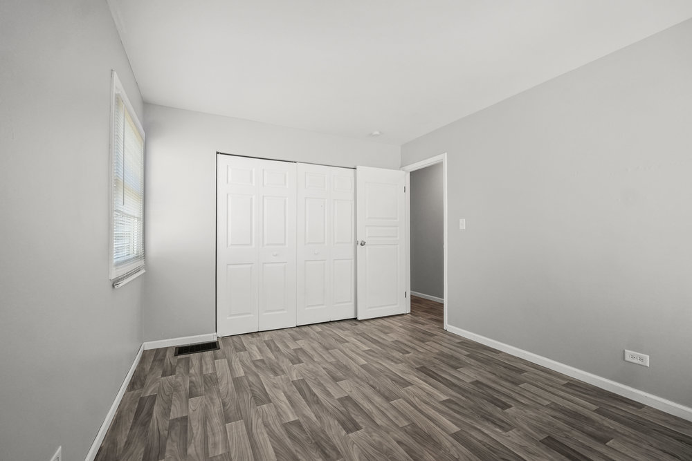 1390 N Glen Circle #B, Aurora, IL 60506