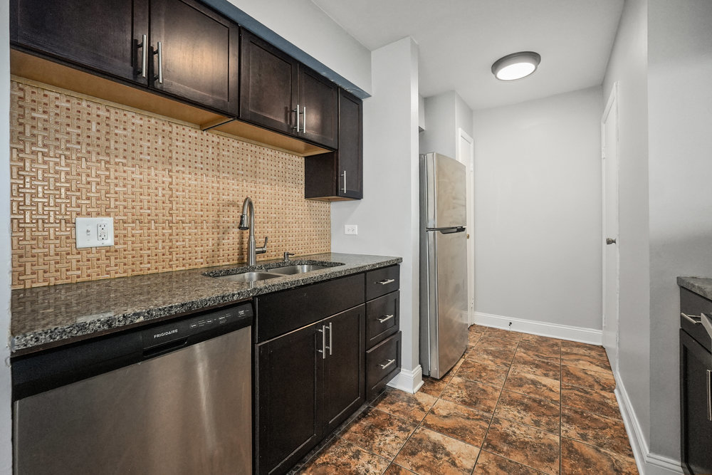 1390 N Glen Circle #B, Aurora, IL 60506