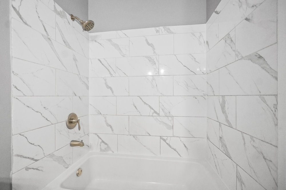 1390 N Glen Circle #B, Aurora, IL 60506