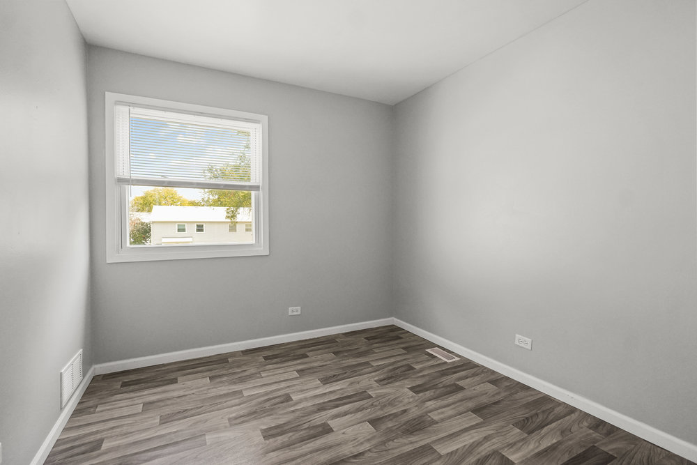 1390 N Glen Circle #B, Aurora, IL 60506