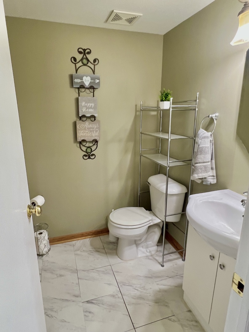 3404 Sarah Drive, Zion, IL 60099