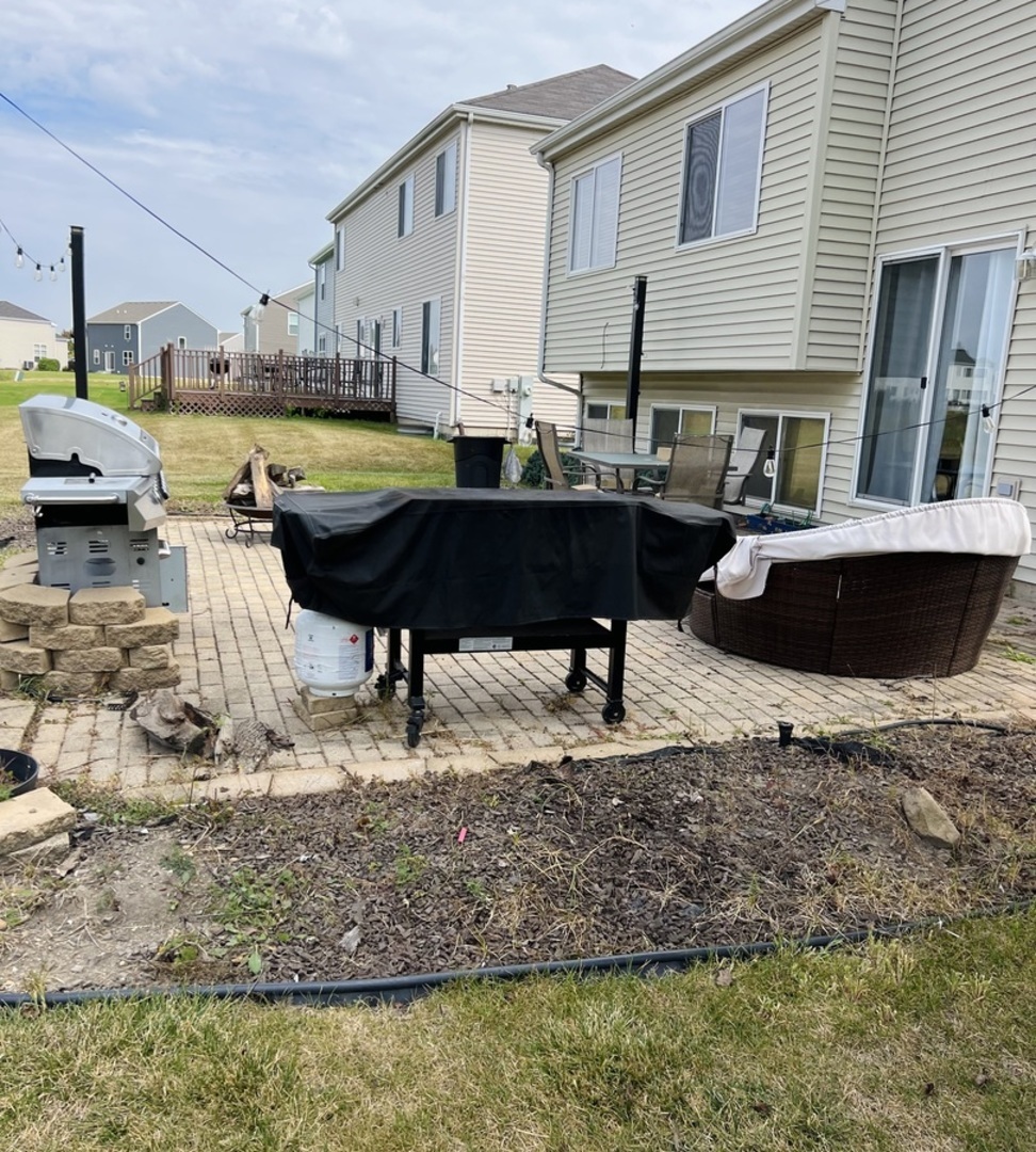 3404 Sarah Drive, Zion, IL 60099