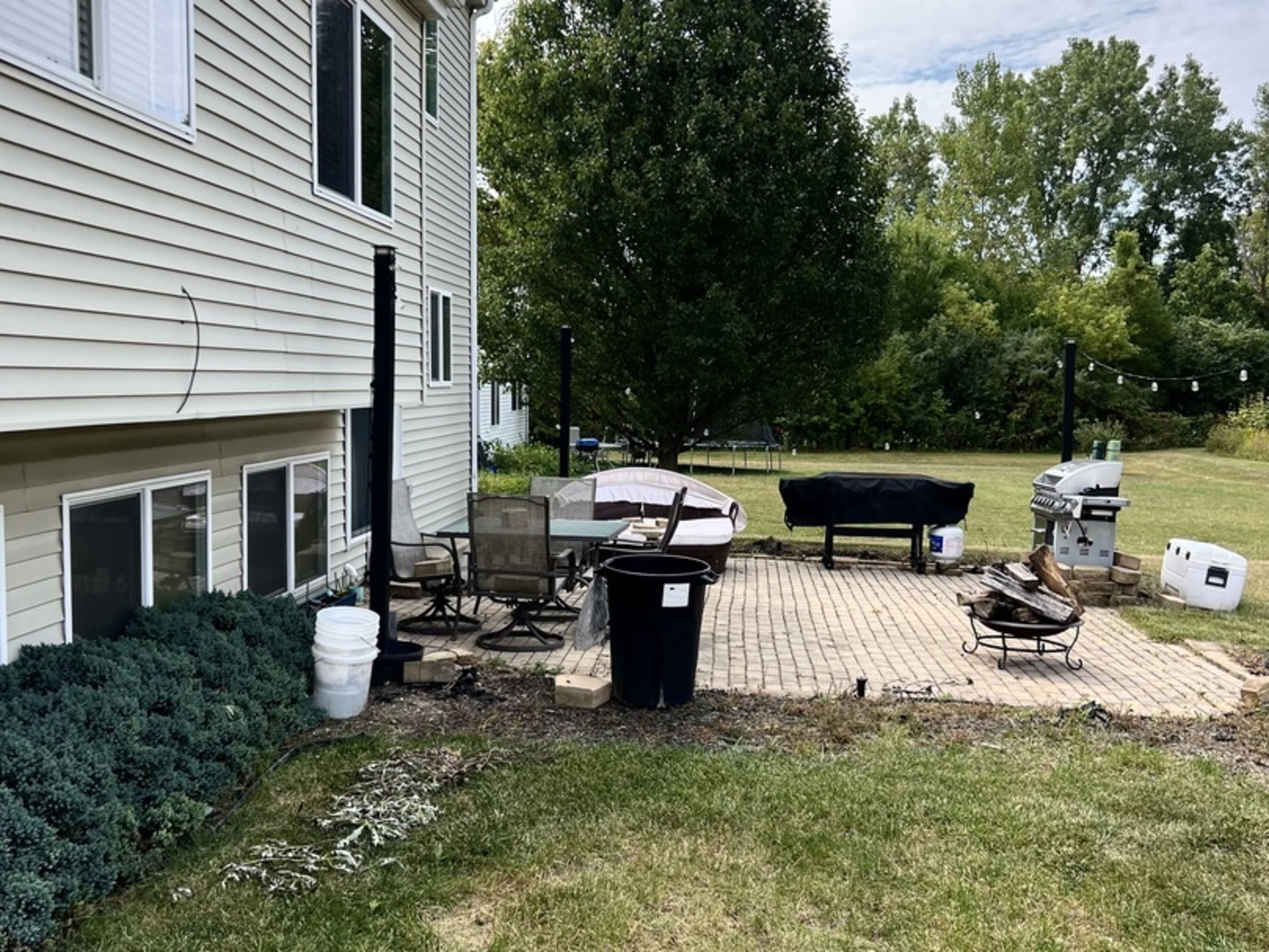 3404 Sarah Drive, Zion, IL 60099