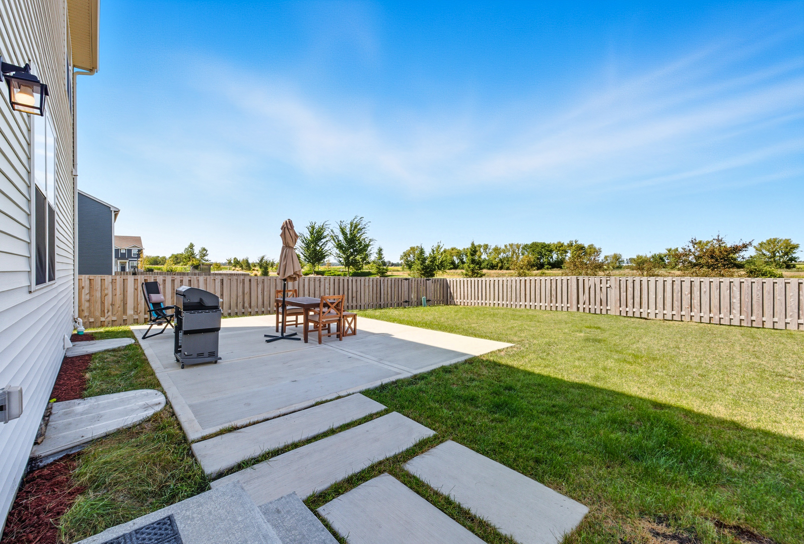 1662 Hollow Tree Lane, Pingree Grove, IL 60140