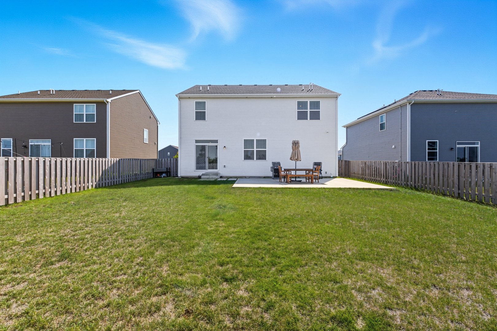 1662 Hollow Tree Lane, Pingree Grove, IL 60140