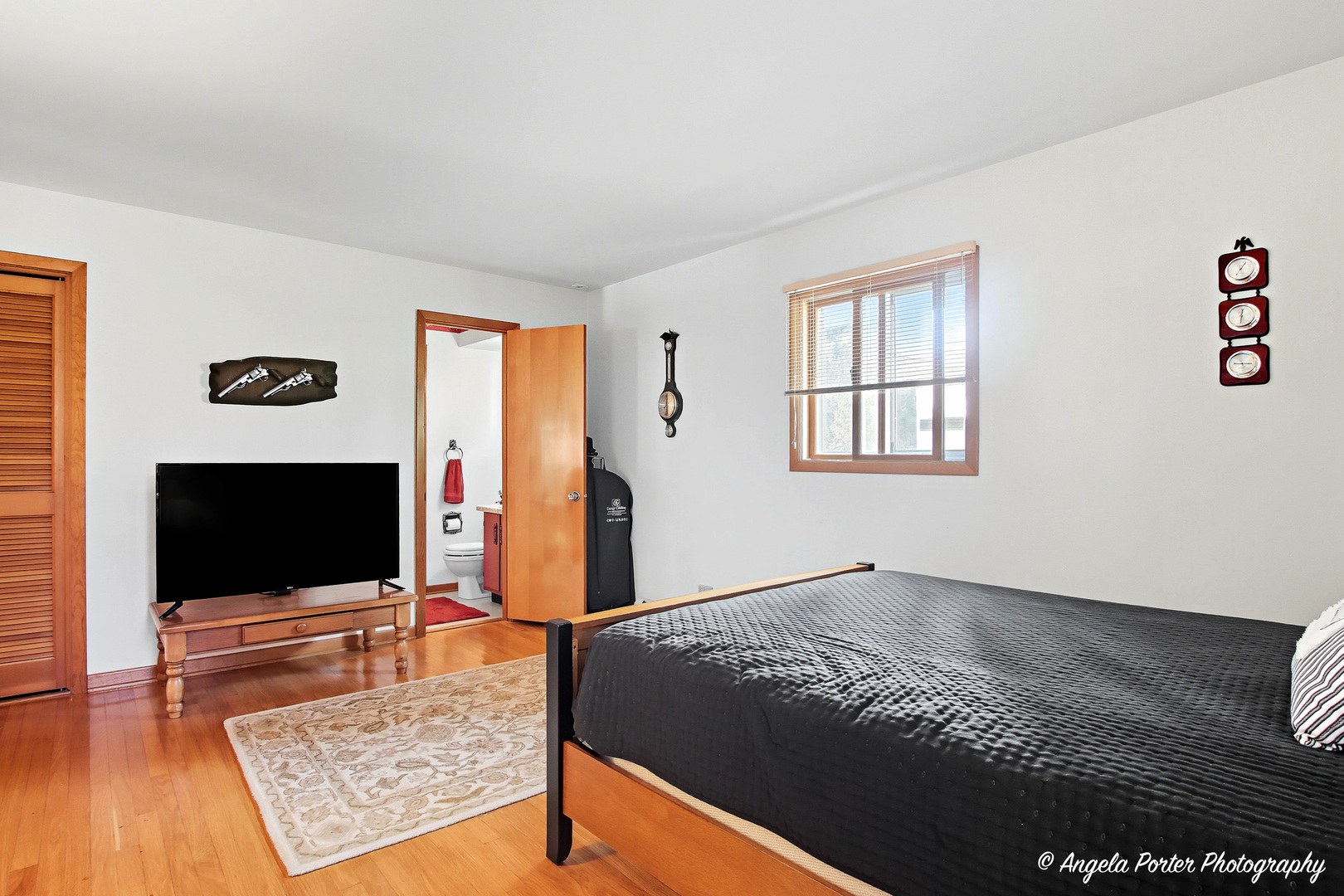 558 1st Street, Antioch, IL 60002