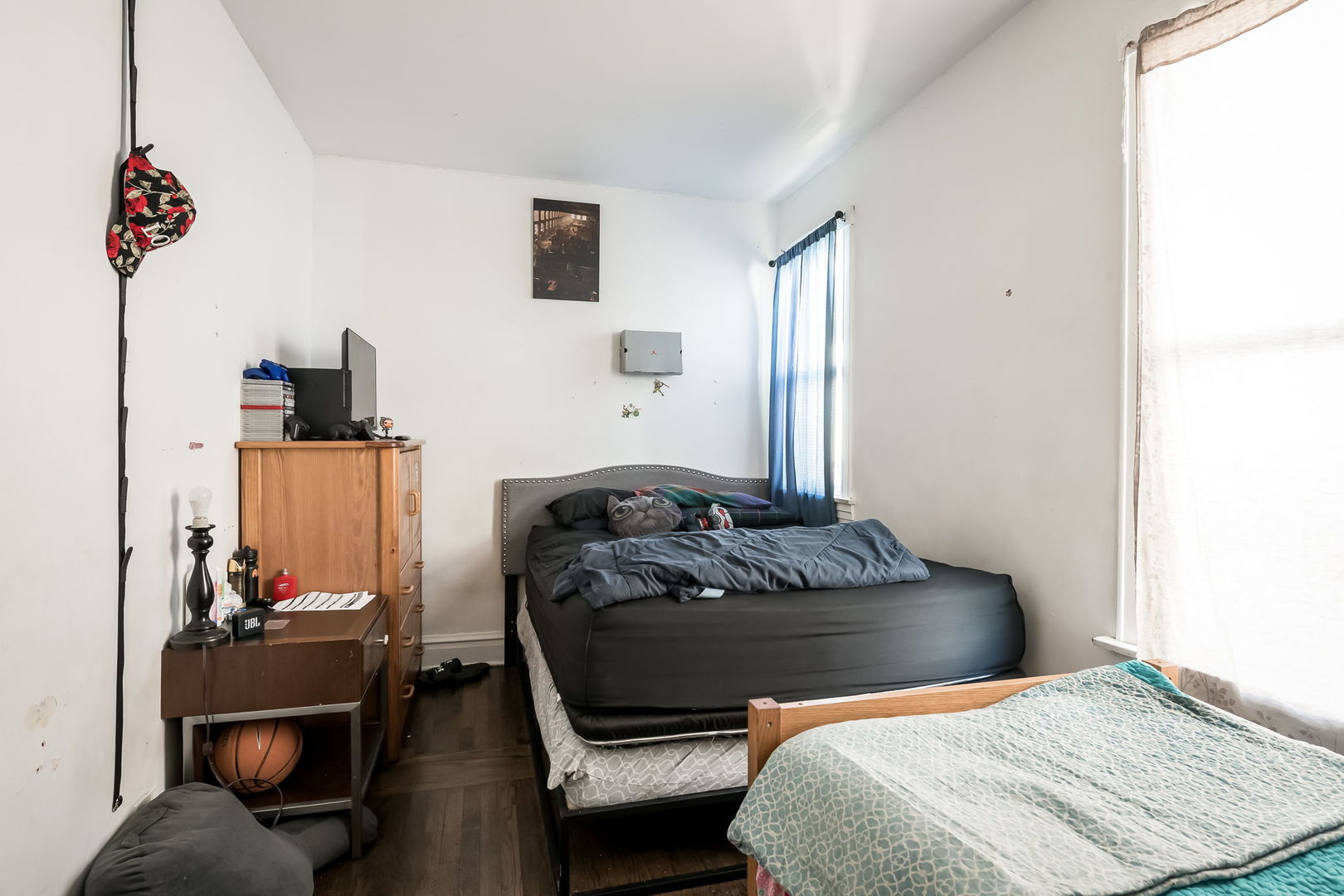 4554 S WASHTENAW Avenue, Chicago, IL 60632