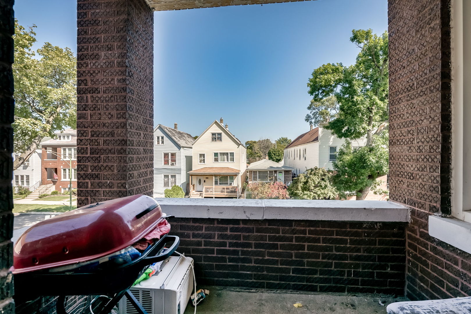 4554 S WASHTENAW Avenue, Chicago, IL 60632