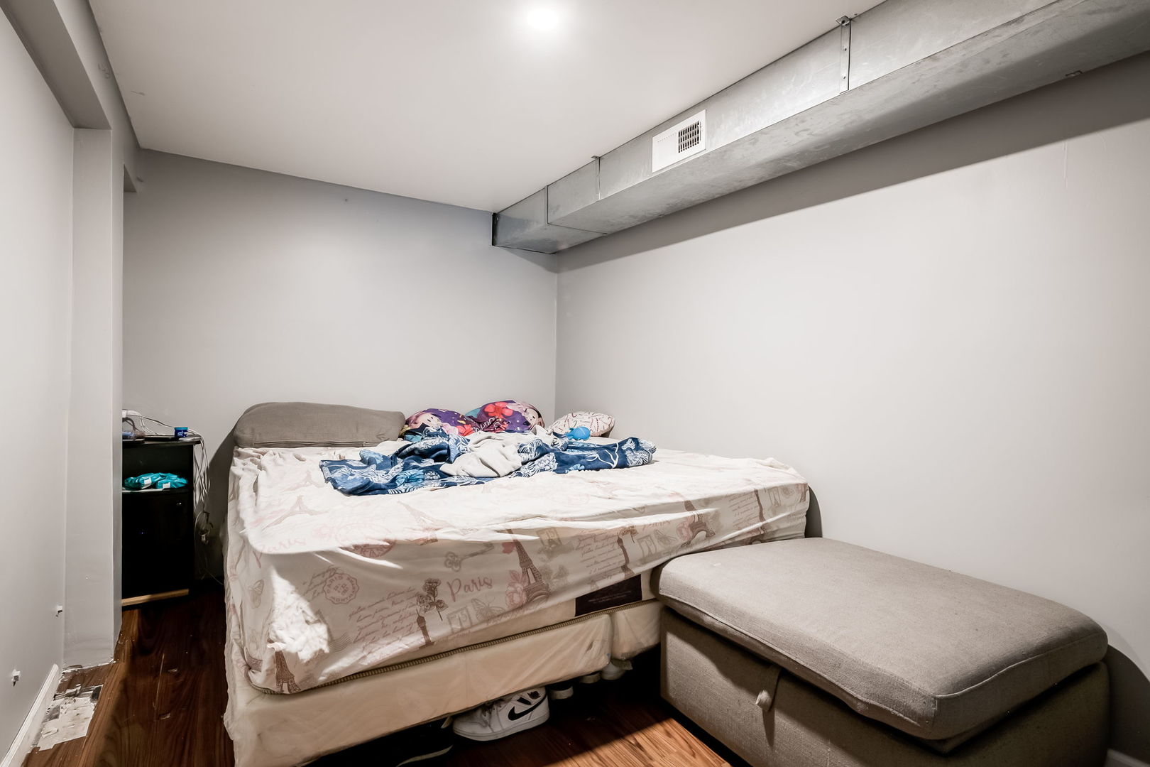 4554 S WASHTENAW Avenue, Chicago, IL 60632