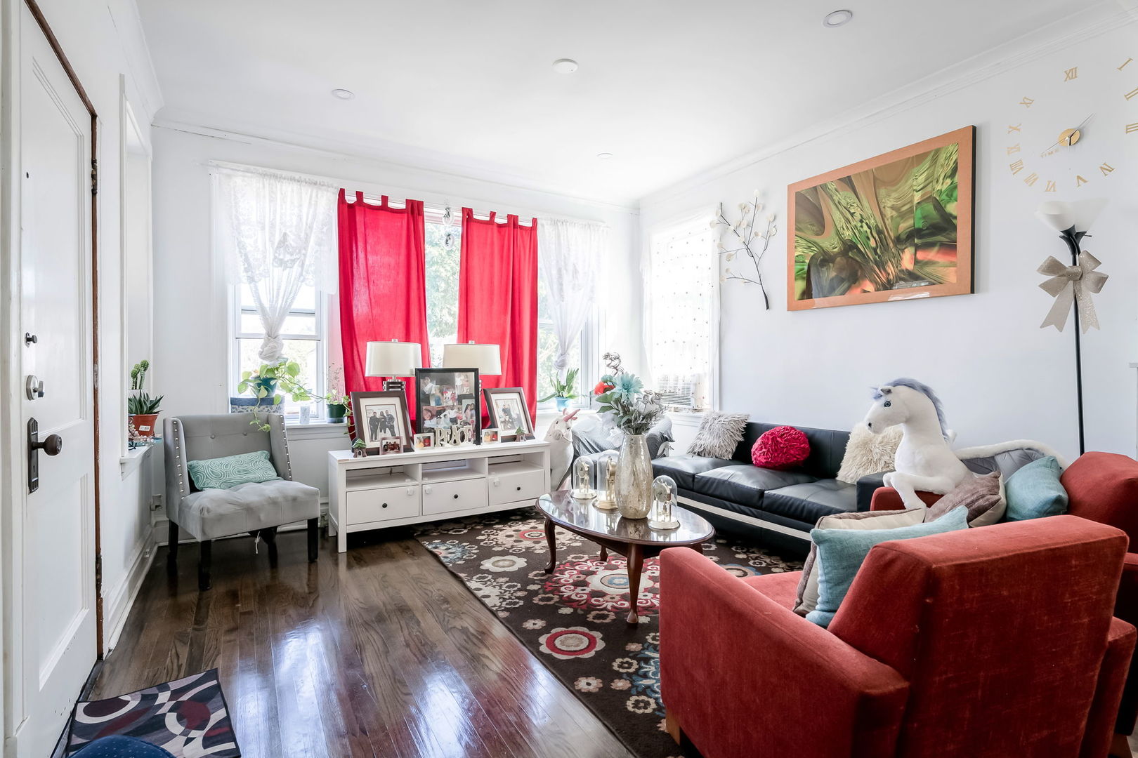 4554 S WASHTENAW Avenue, Chicago, IL 60632