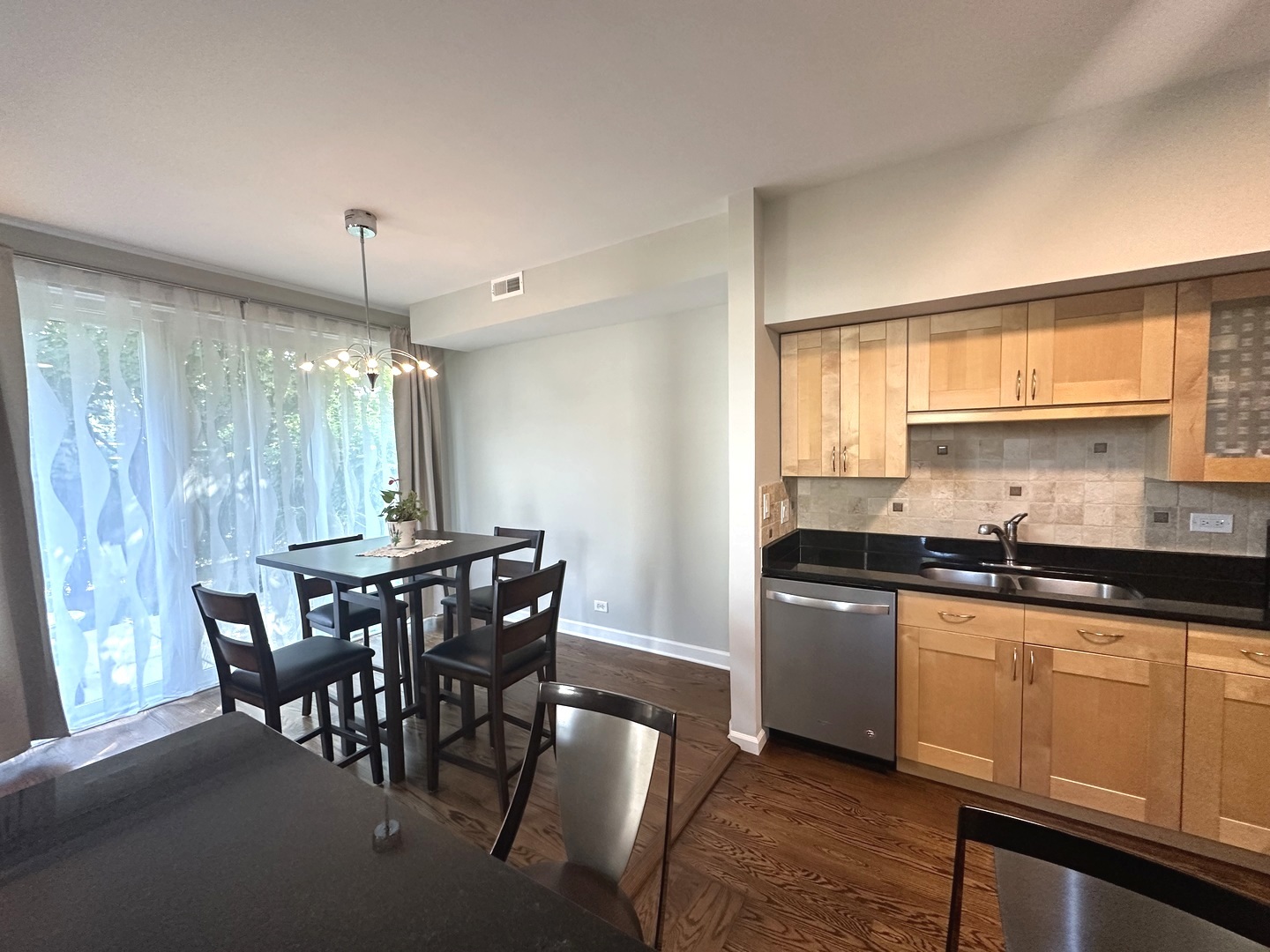 7829 DARIEN LAKE Drive #7829, Darien, IL 60561