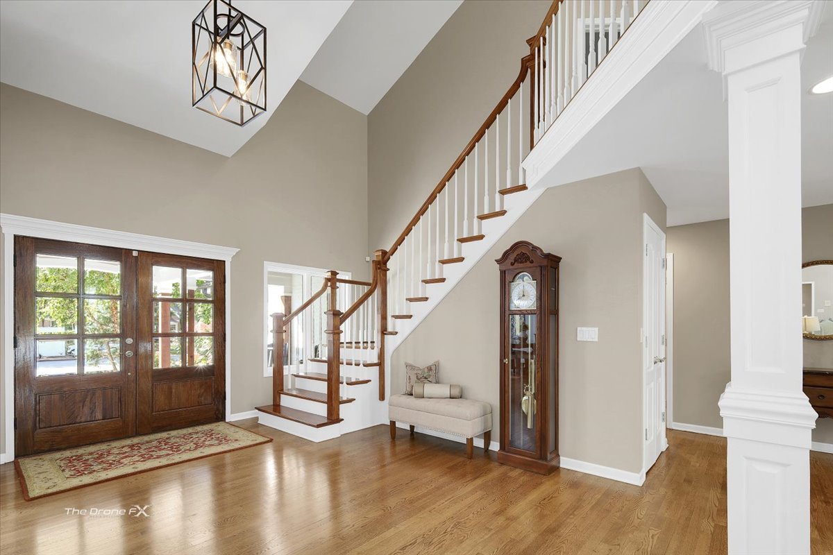 1417 Sherwood Lane, Geneva, IL 60134