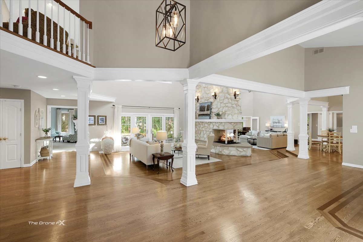 1417 Sherwood Lane, Geneva, IL 60134