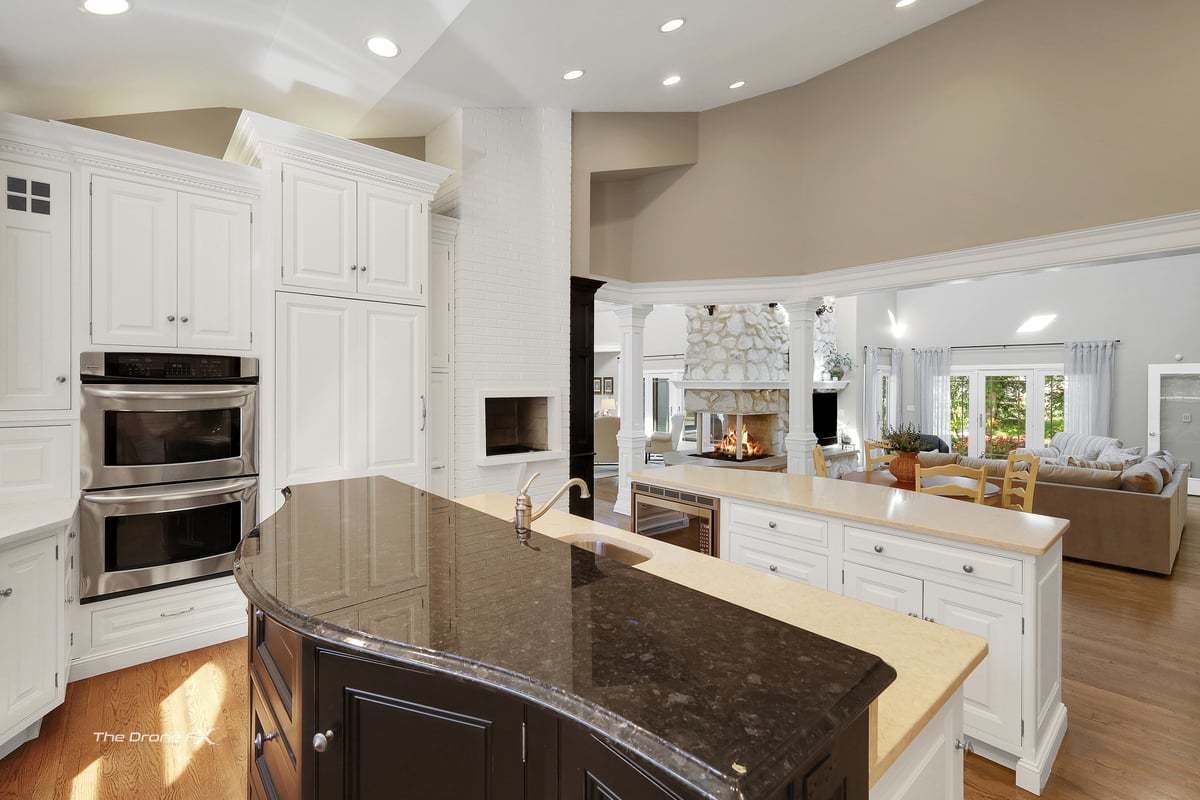 1417 Sherwood Lane, Geneva, IL 60134