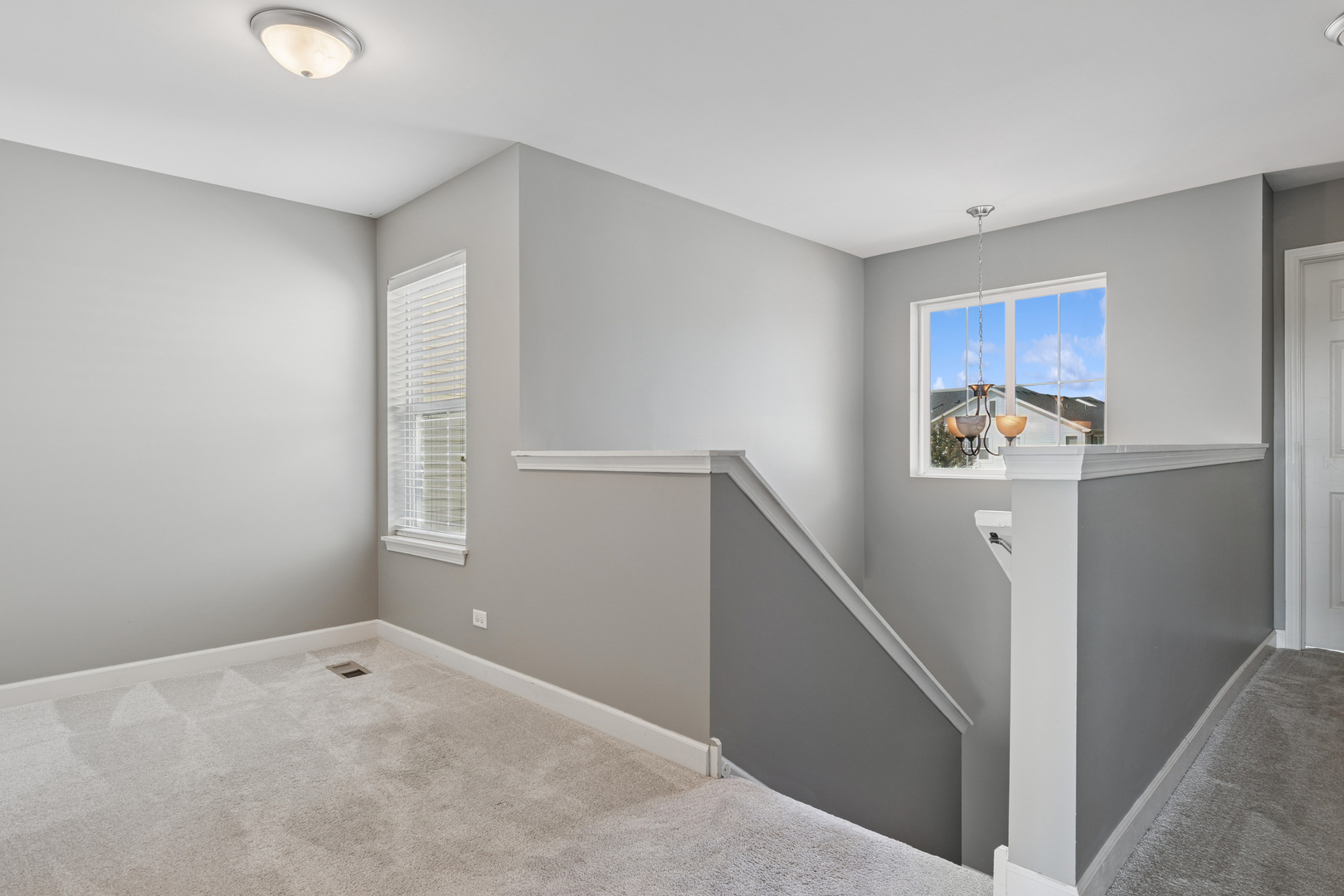 450 Majestic Lane, Oswego, IL 60543