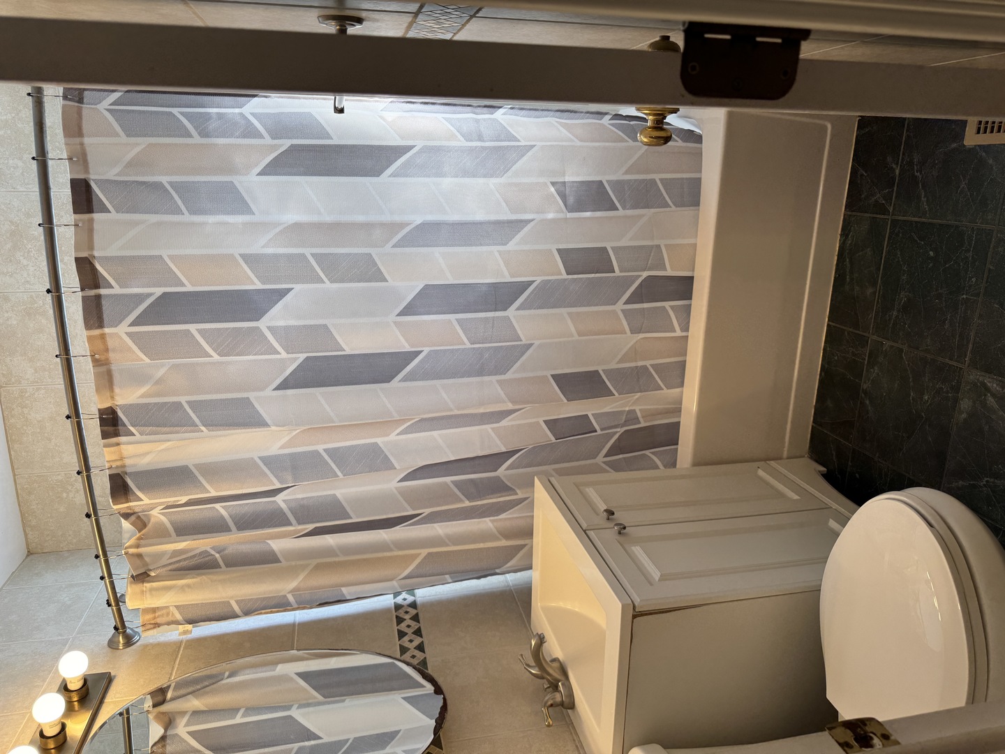 3 McCabe Drive, Streamwood, IL 60107