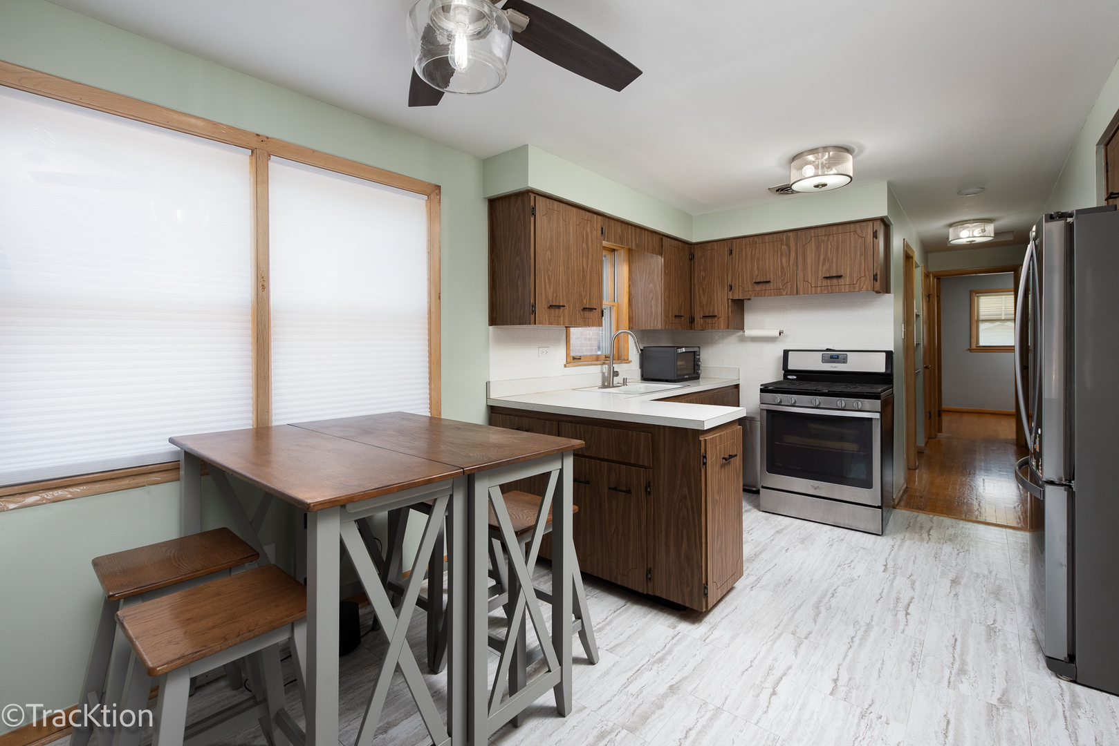 5917 W 59th Street, Chicago, IL 60638