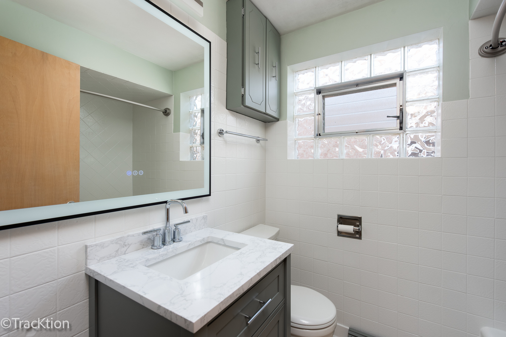 5917 W 59th Street, Chicago, IL 60638