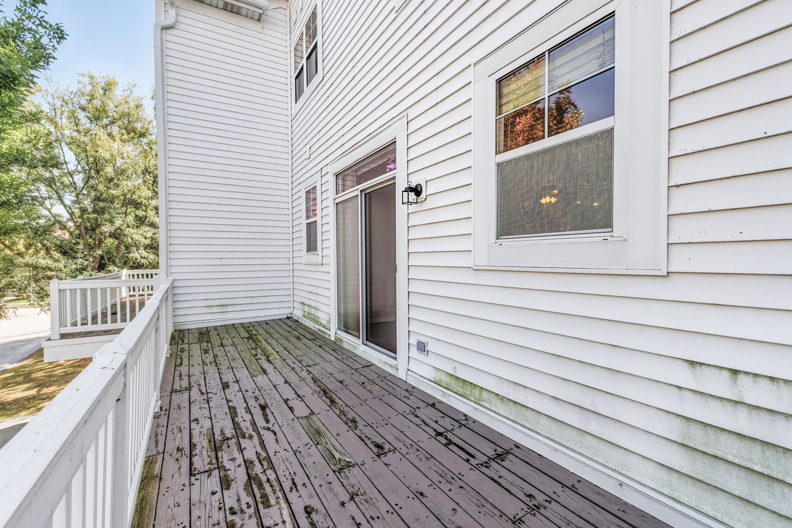 5662 Cambridge Way, Hanover Park, IL 60133