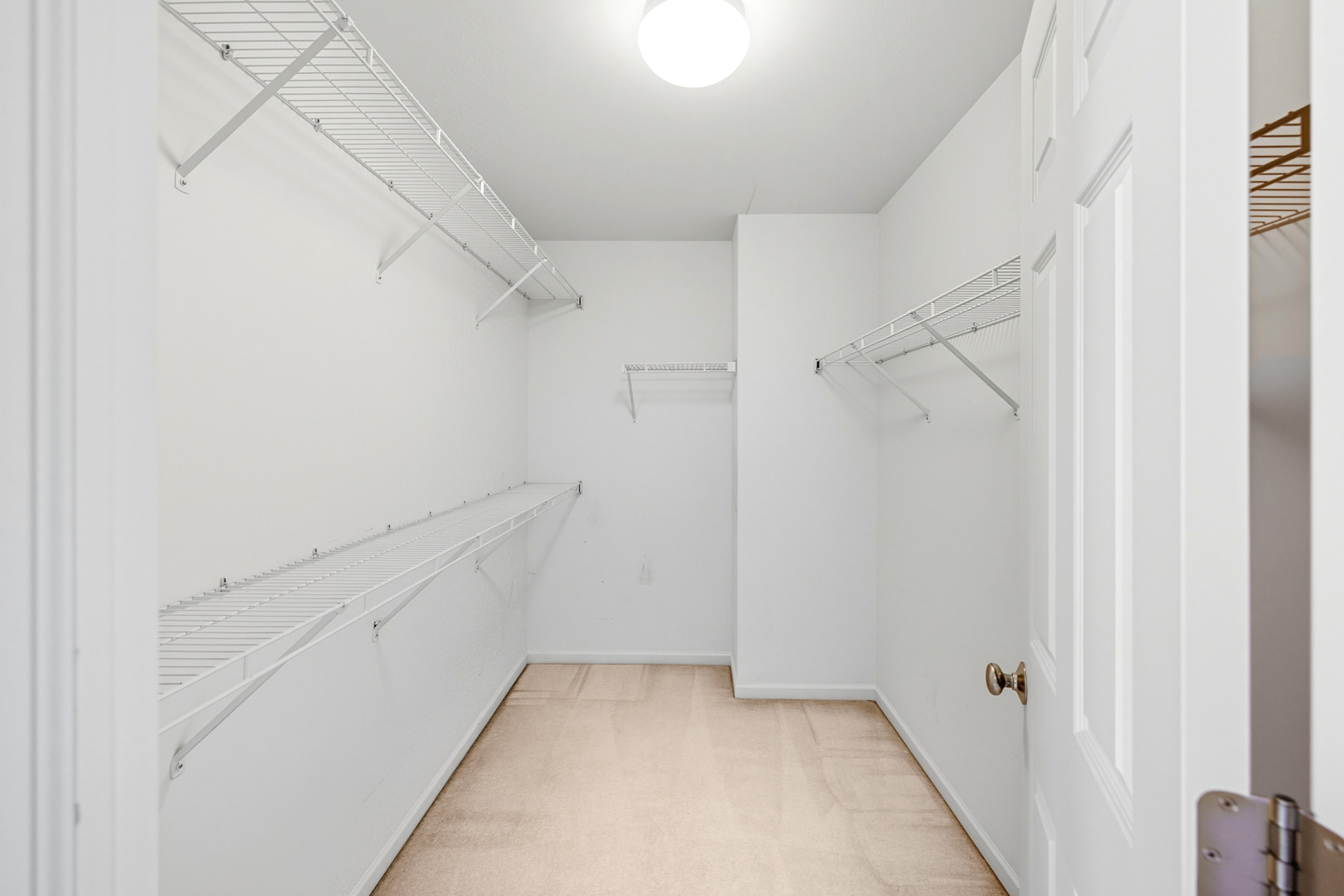 5662 Cambridge Way, Hanover Park, IL 60133