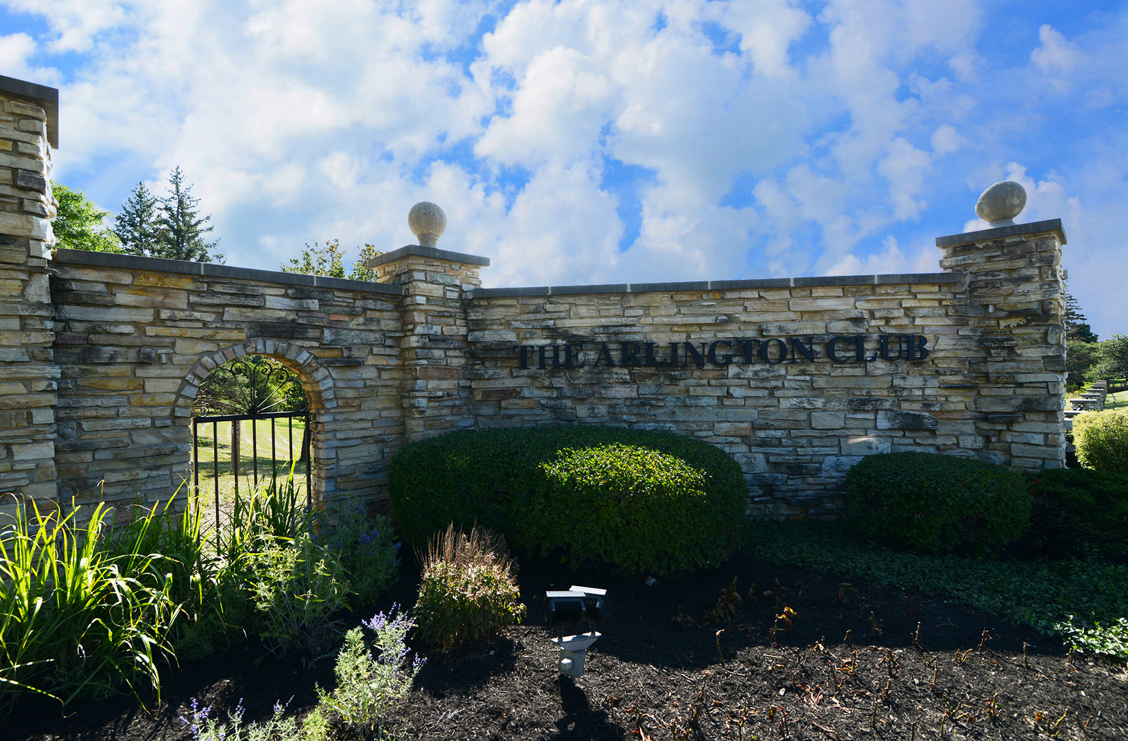 1502 Canbury Court #D1, Wheeling, IL 60090