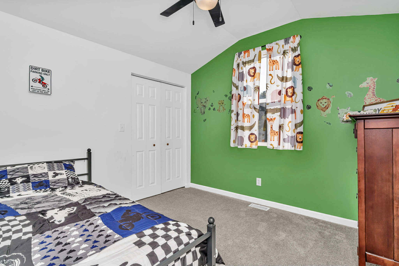 124 S Lincoln Street, Braidwood, IL 60408