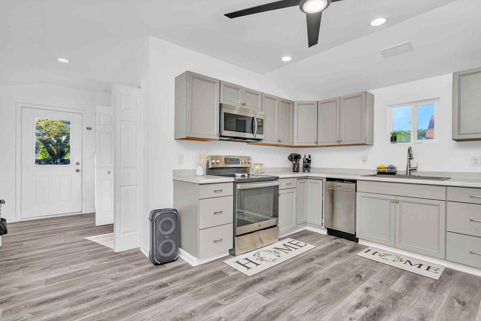 124 S Lincoln Street, Braidwood, IL 60408