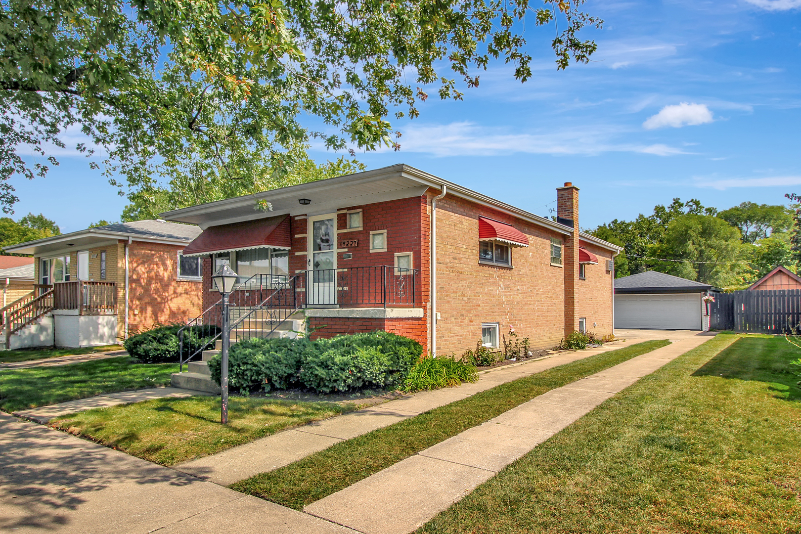 9227 S Turner Avenue, Evergreen Park, IL 60805