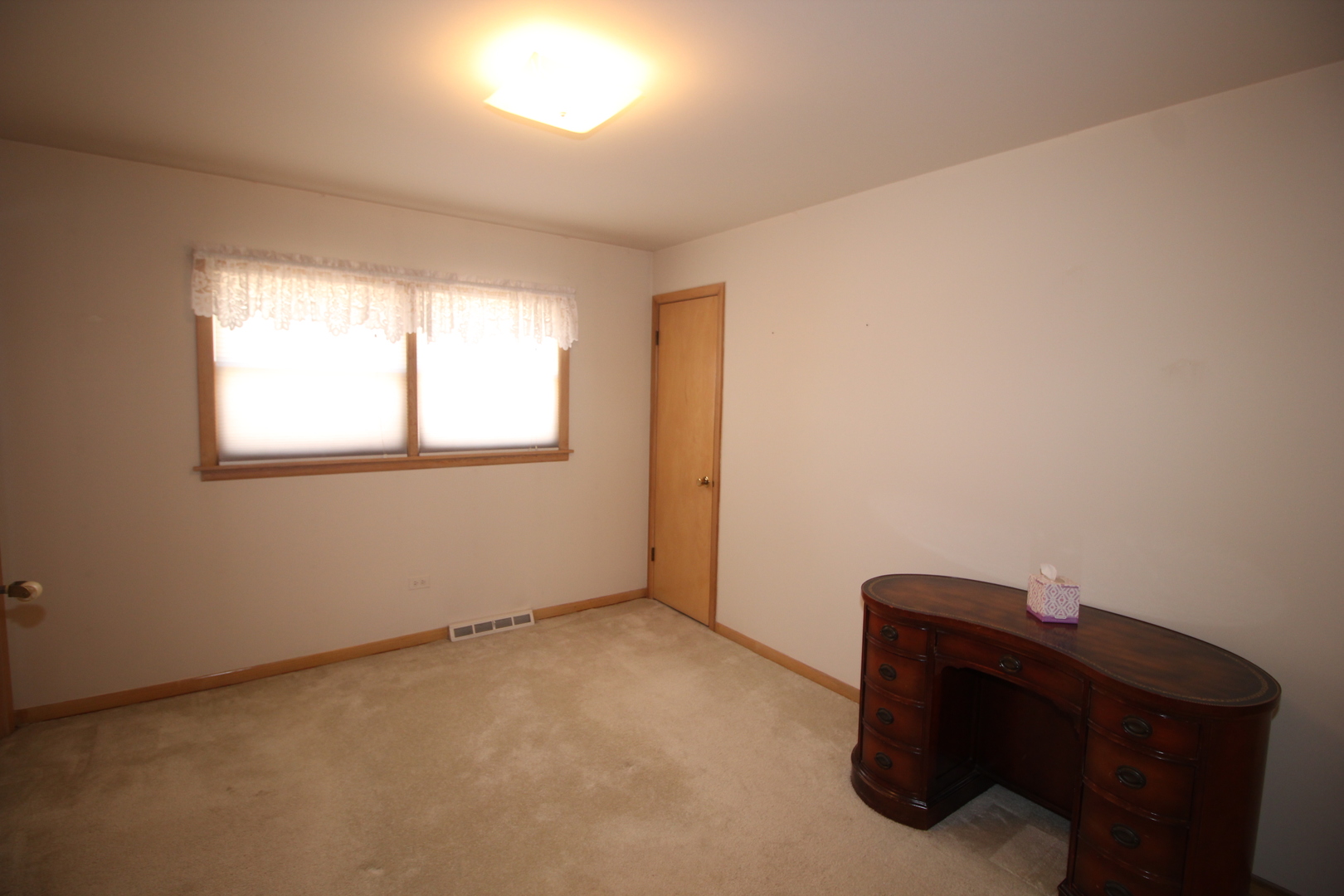 9227 S Turner Avenue, Evergreen Park, IL 60805