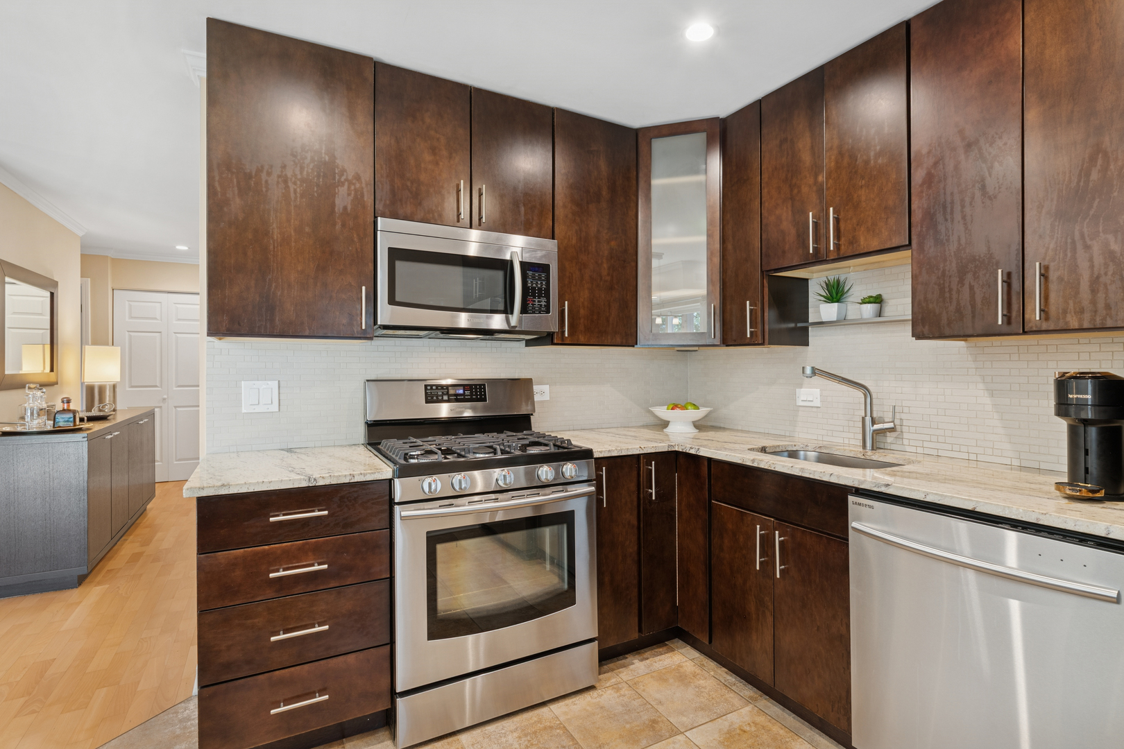 1575 Sandpebble Drive #226, Wheeling, IL 60090