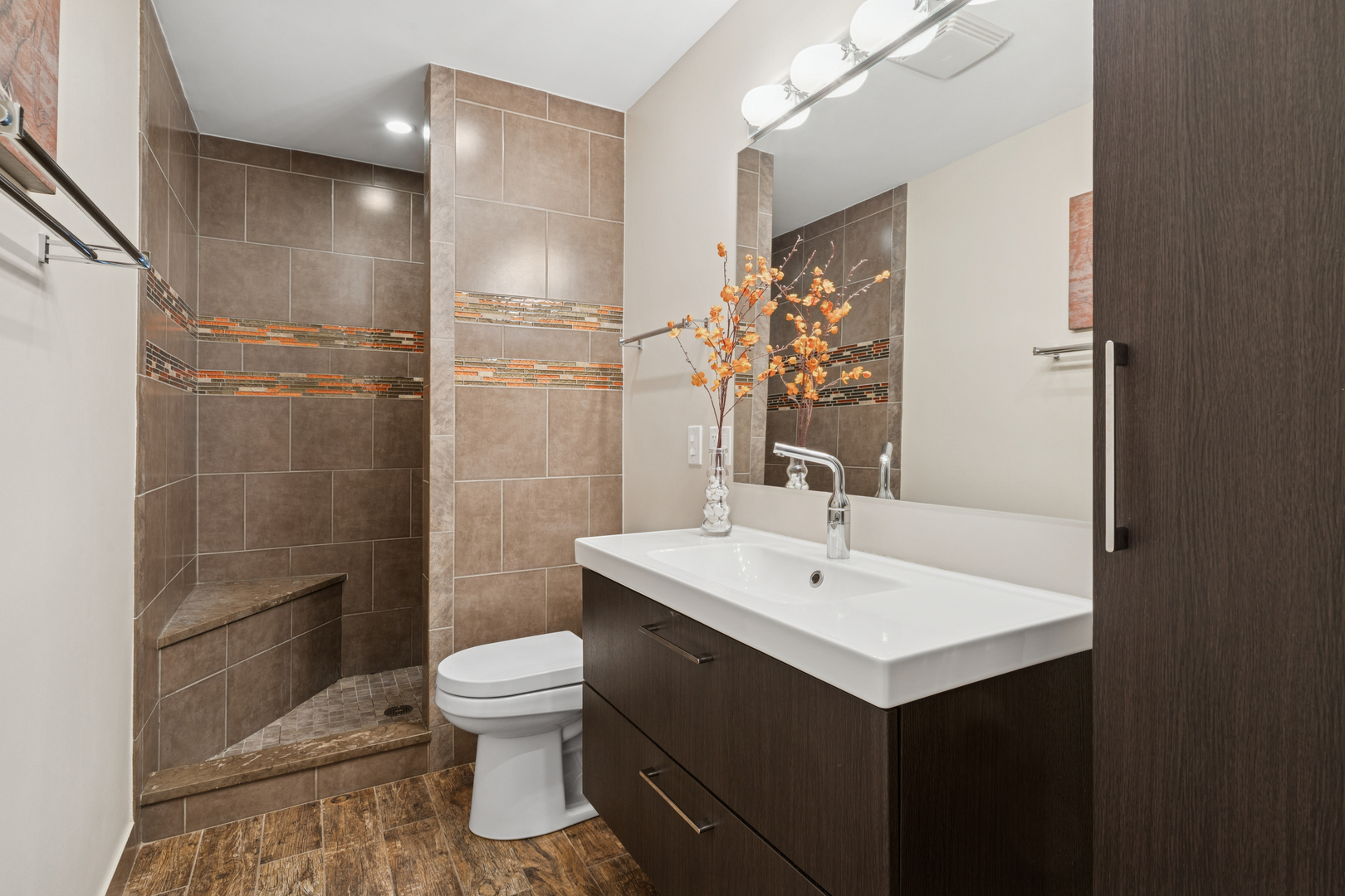 1575 Sandpebble Drive #226, Wheeling, IL 60090