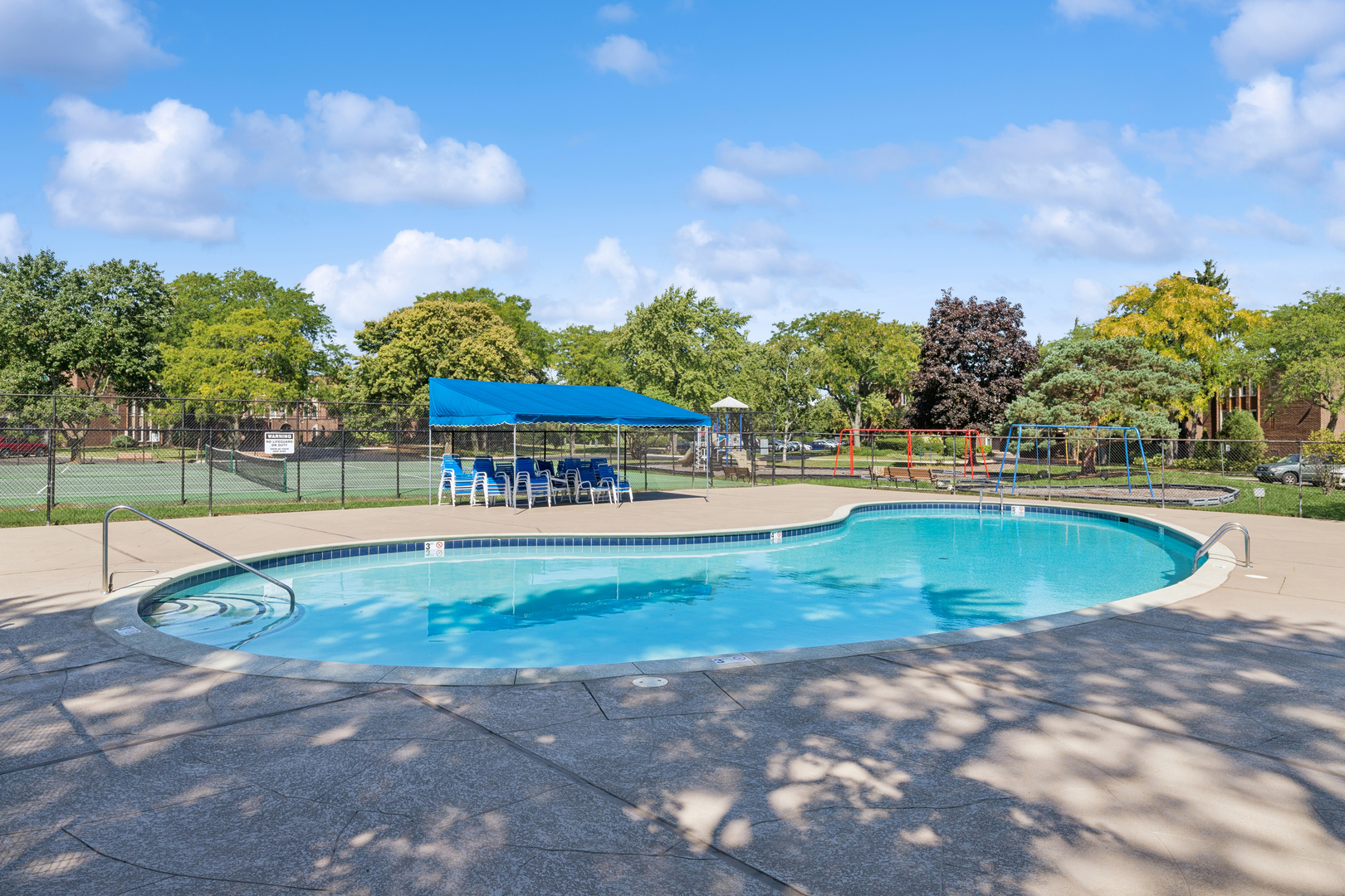 1575 Sandpebble Drive #226, Wheeling, IL 60090