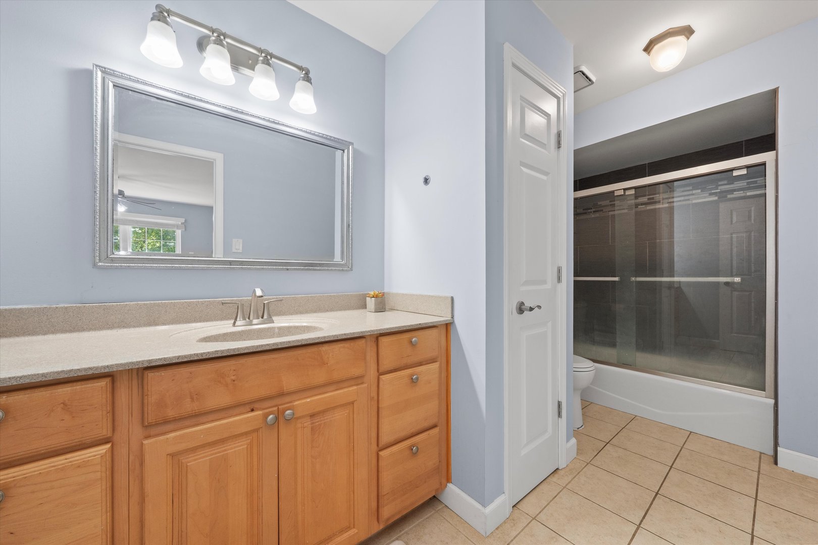 16011 84th Place, Tinley Park, IL 60487