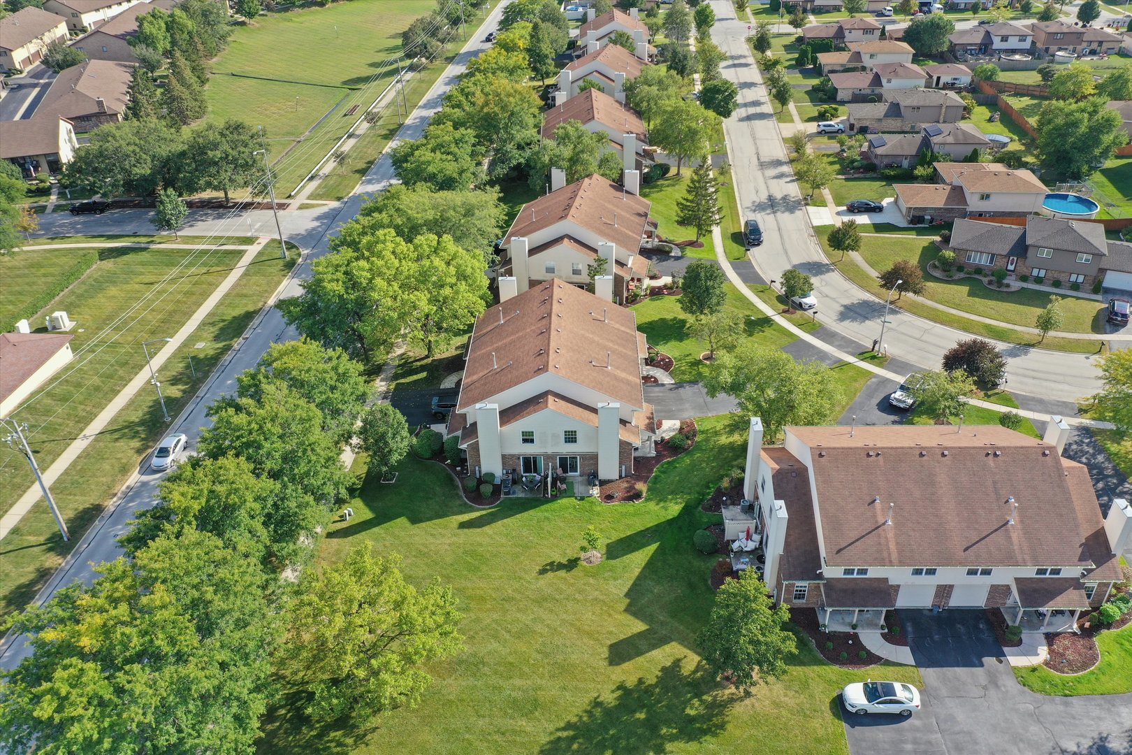 16011 84th Place, Tinley Park, IL 60487