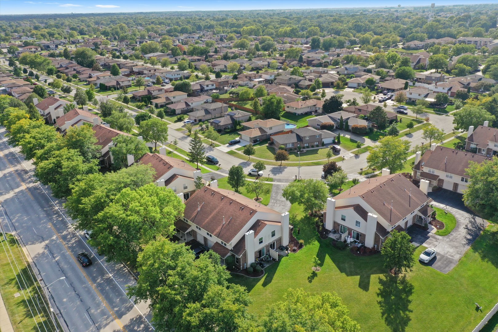 16011 84th Place, Tinley Park, IL 60487