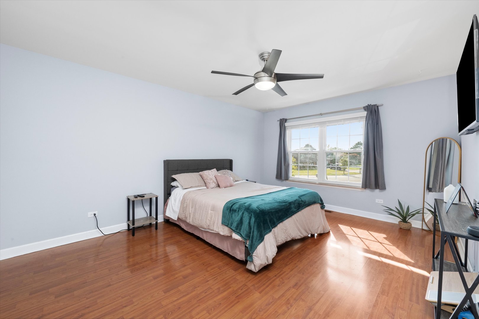 16011 84th Place, Tinley Park, IL 60487