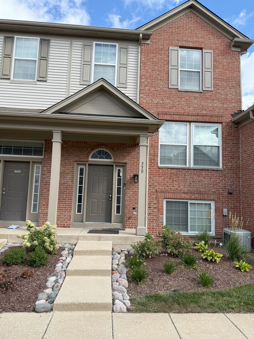 550 Conservatory Lane #550, Aurora, IL 60502