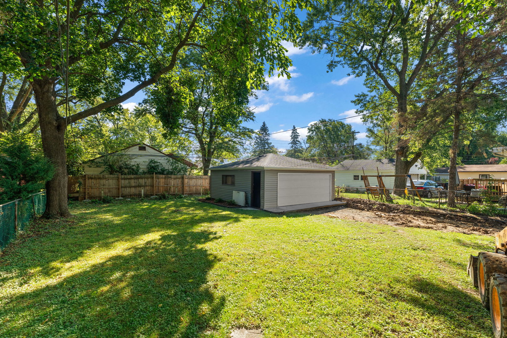 15519 Elm Street, South Holland, IL 60473