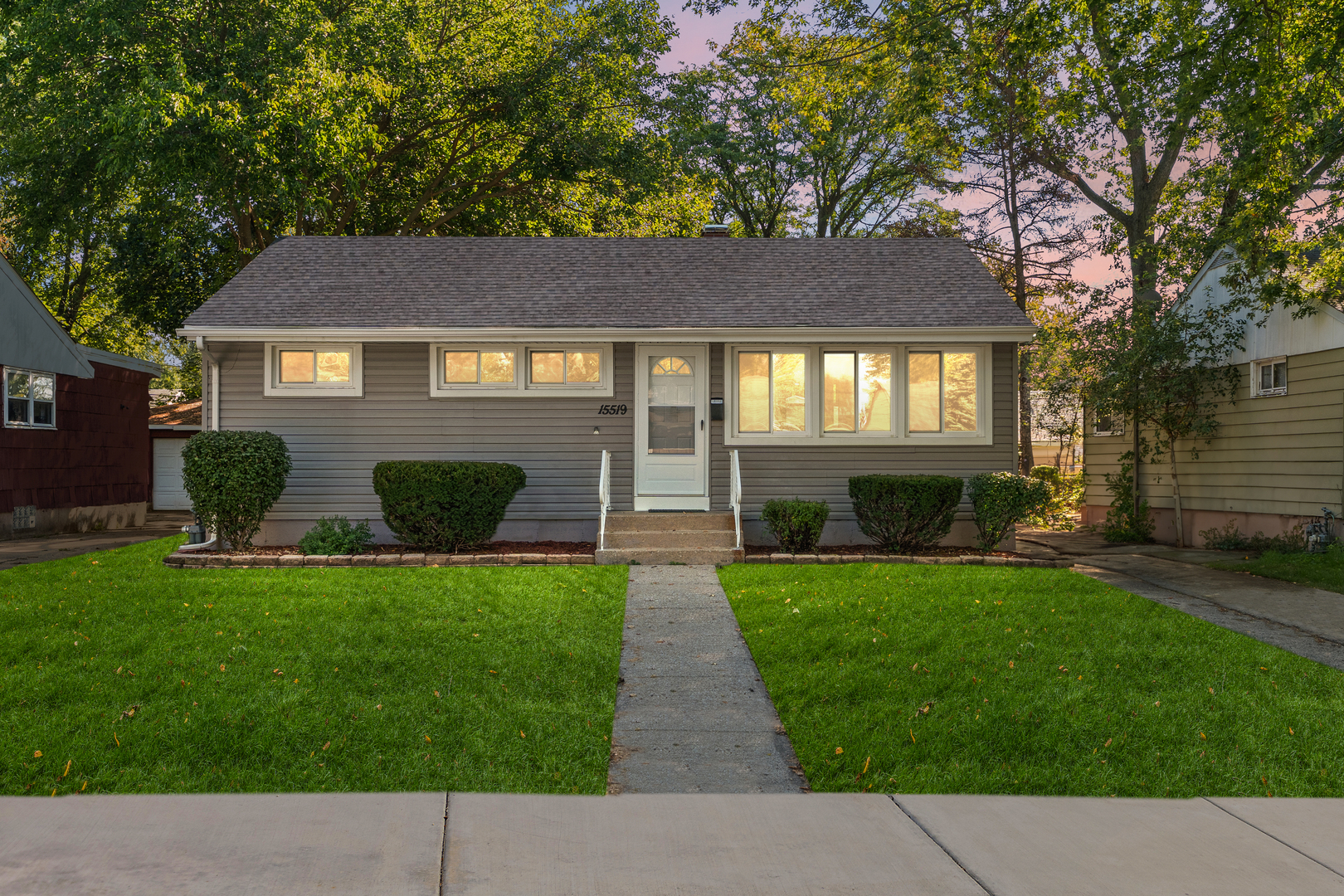 15519 Elm Street, South Holland, IL 60473