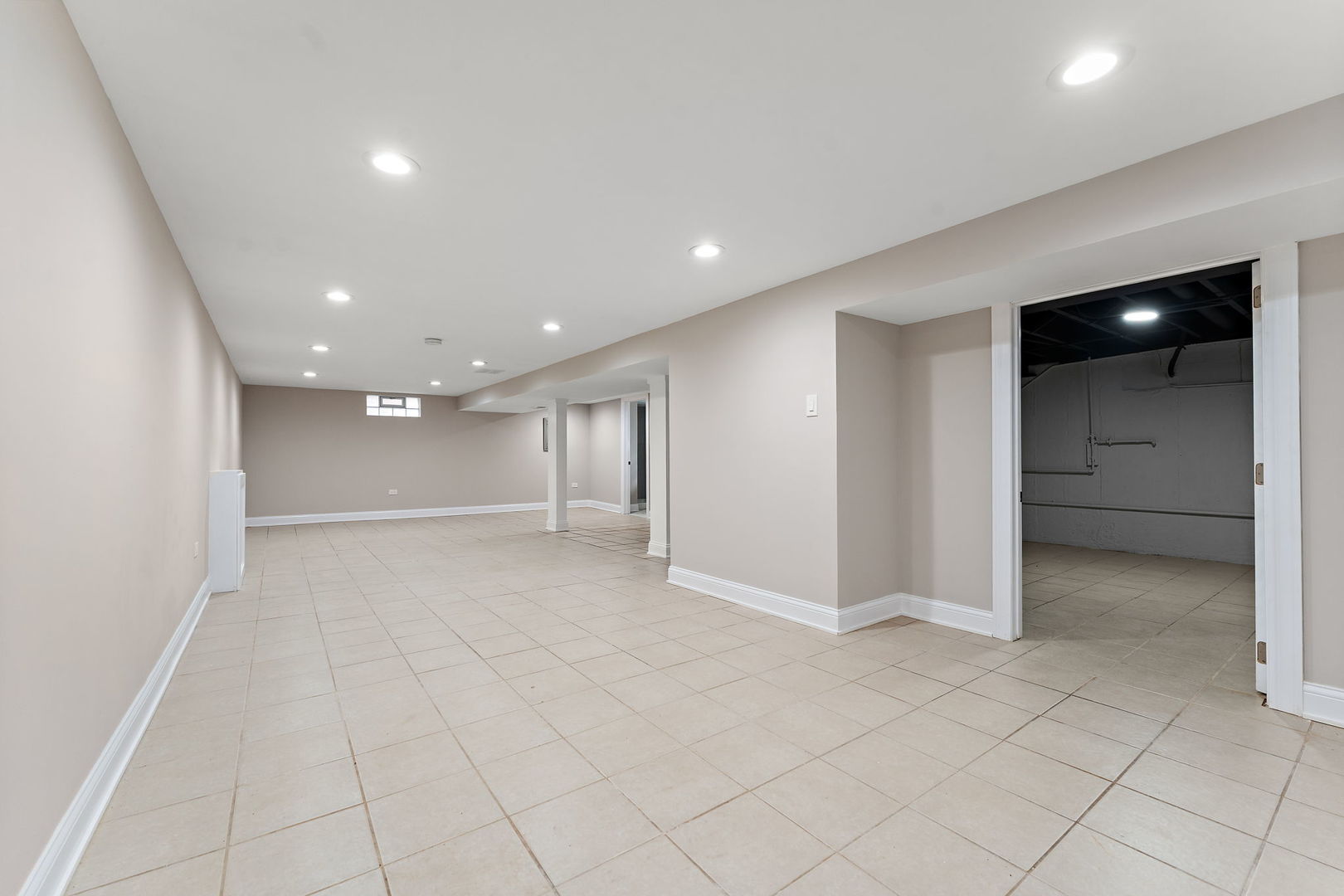 15519 Elm Street, South Holland, IL 60473