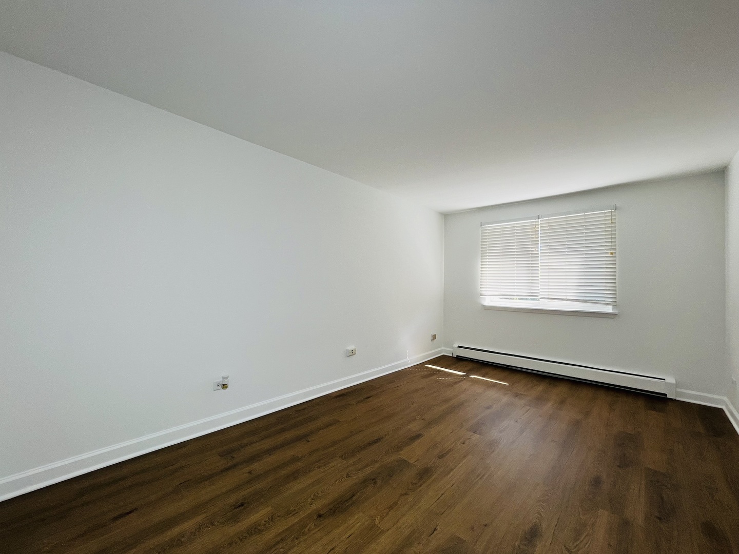 8806 BRIAR Court #3C, Des Plaines, IL 60016