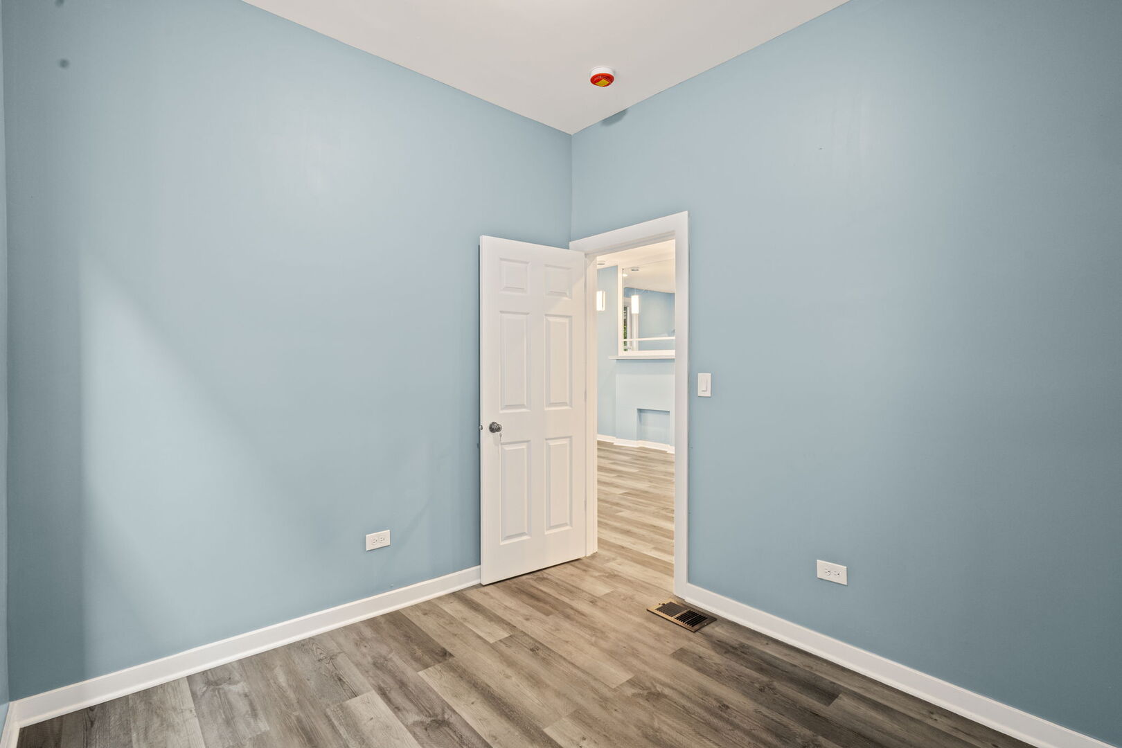 4025 W Adams Street, Chicago, IL 60624