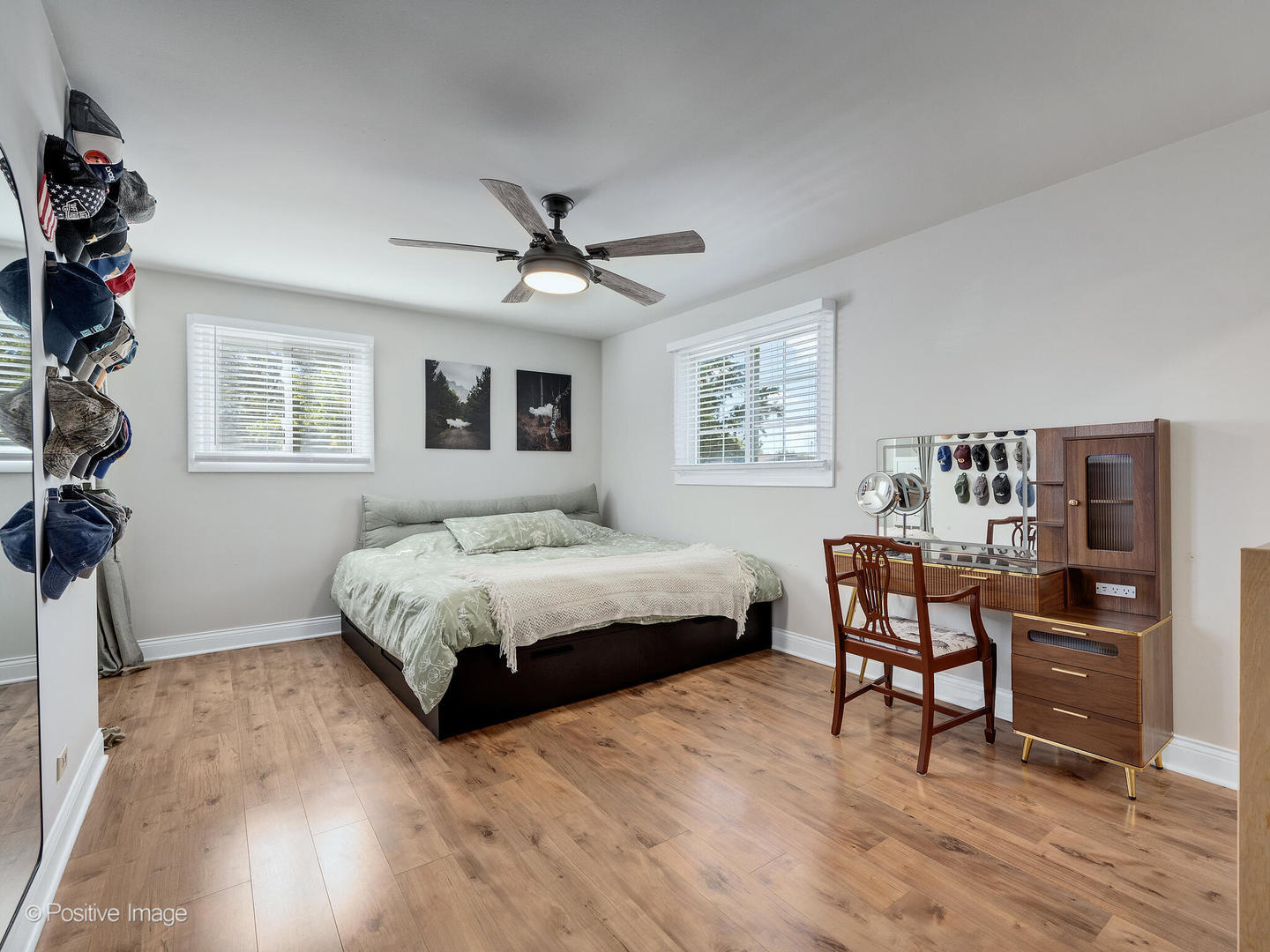 2011 Lancaster Lane, Wheaton, IL 60189