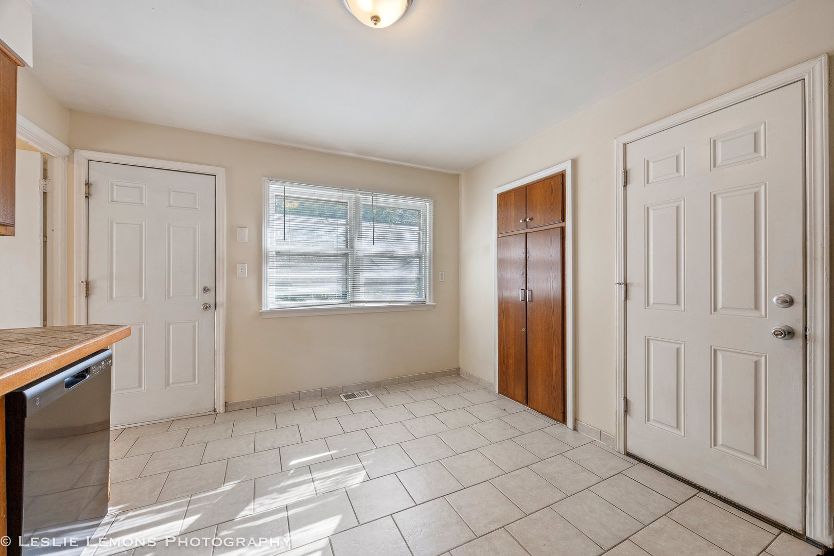1102 Krings Lane, Joliet, IL 60435