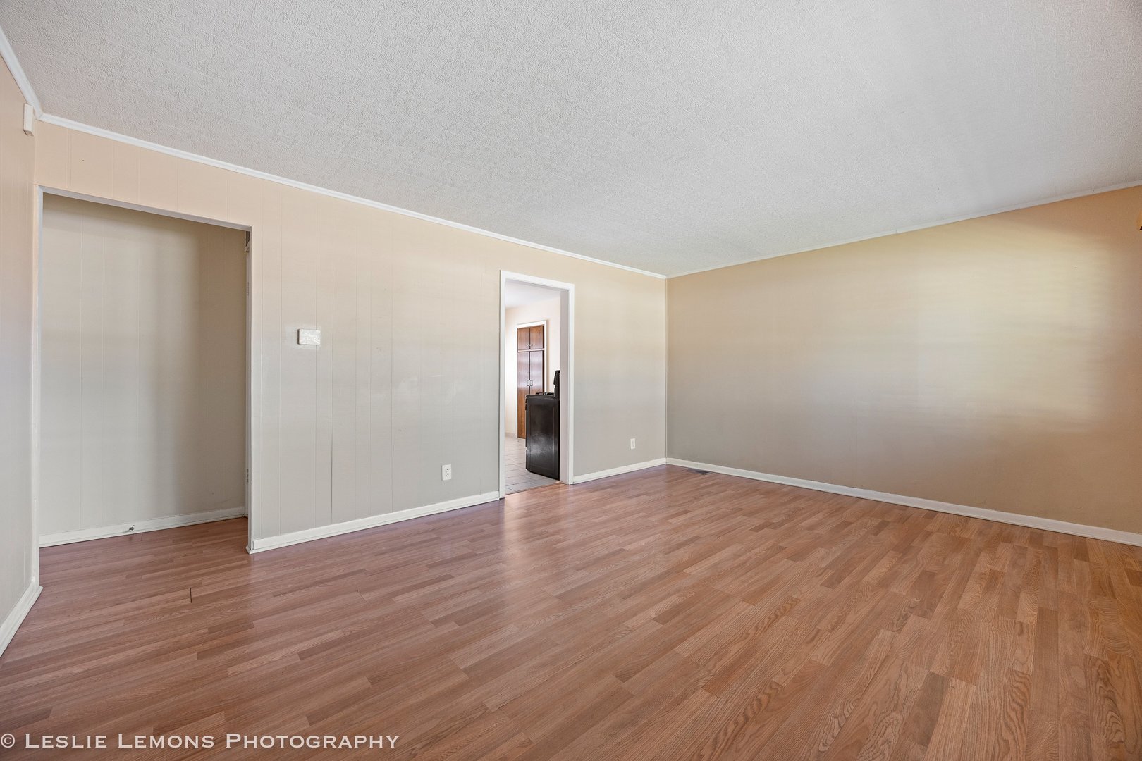 1102 Krings Lane, Joliet, IL 60435