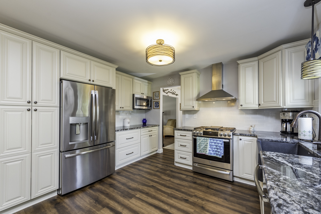 508 Cavin Avenue, Winthrop Harbor, IL 60096
