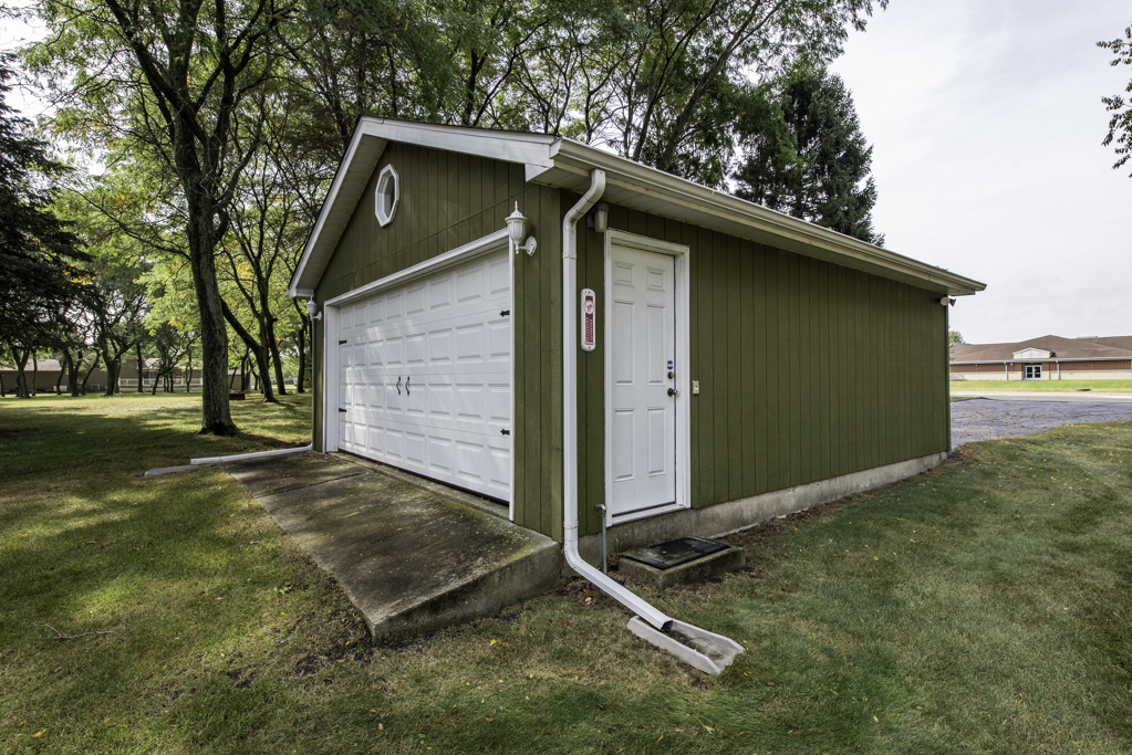 508 Cavin Avenue, Winthrop Harbor, IL 60096