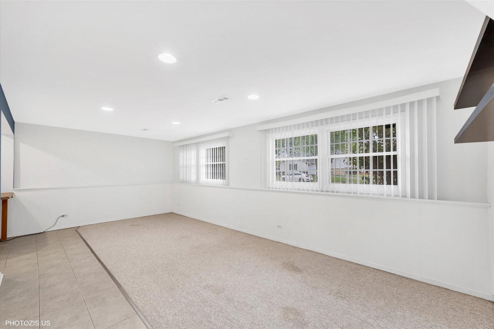 2522 N Chestnut Avenue, Arlington Heights, IL 60004